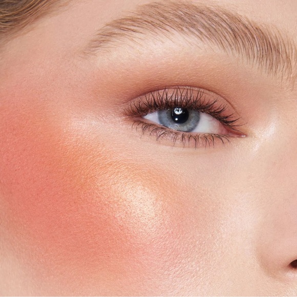 Charlotte Tilbury Mini Hollywood Blush & Glow Glide Pallet - Tan/Deep - Picture 6 of 13